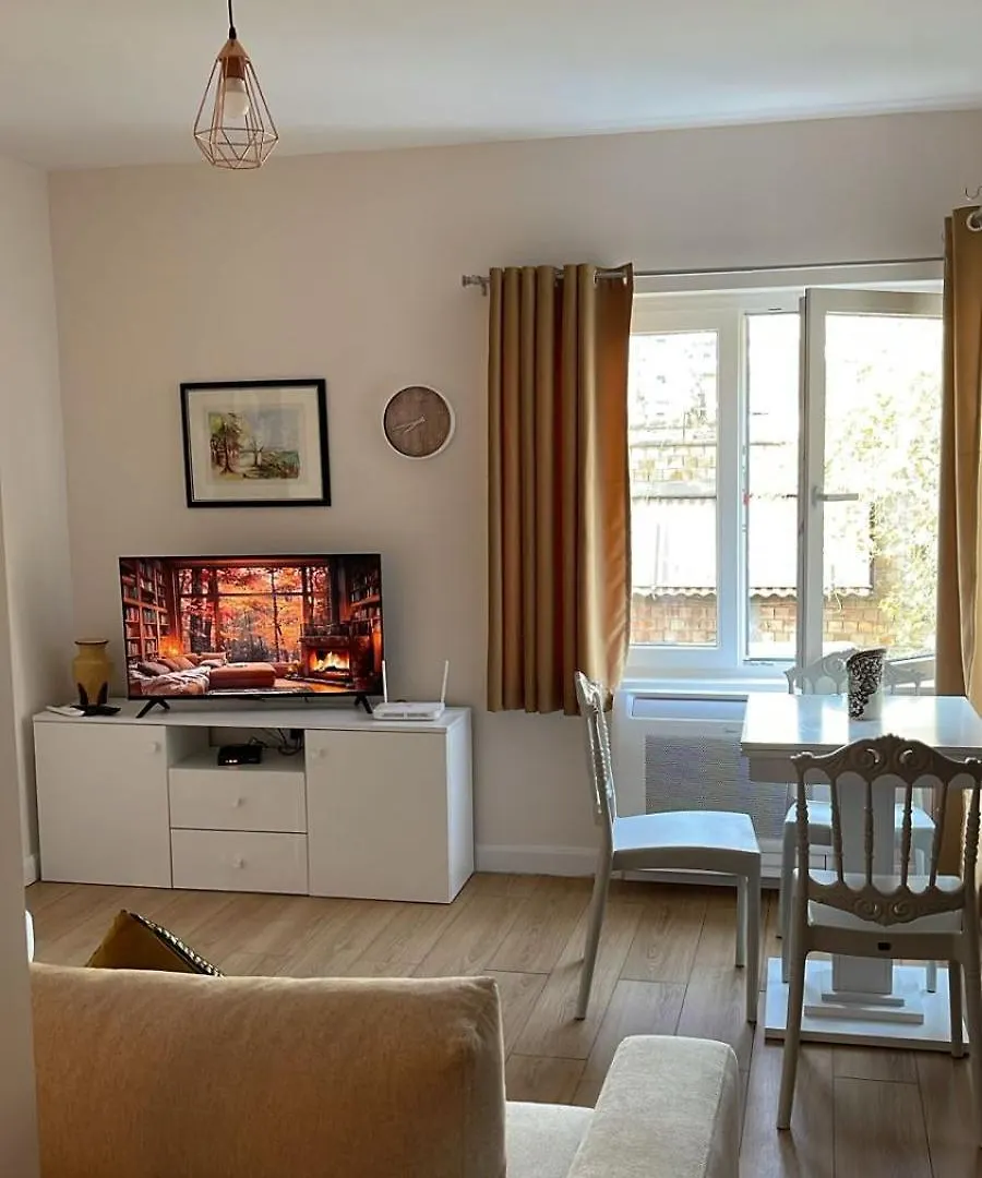 Dream Apartament Tirana location