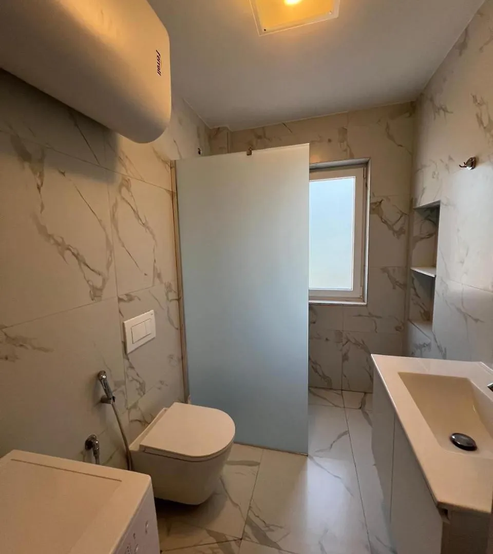 Dream Apartament Tiran 0*,  Arnavutluk